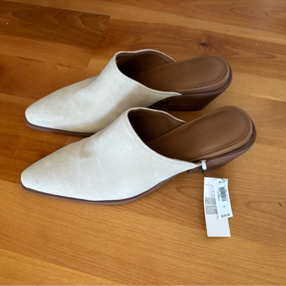 Banana Republic Cream Suede Mules